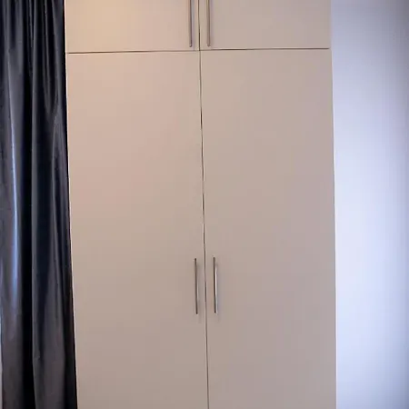 Apartment Mir